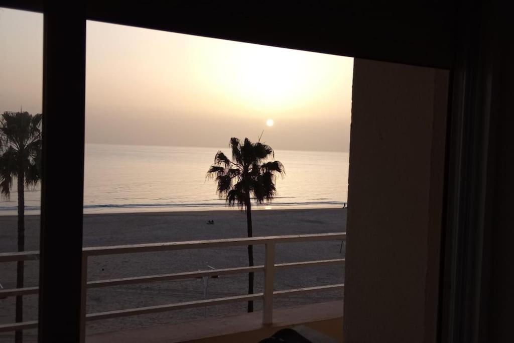 Cadiz Paseo Maritimo Playa Victoria Frontal Mar 아파트 외부 사진
